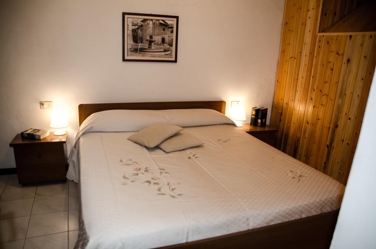 La Pietra Antica Albergo Diffuso Pieve Fosciana Exterior foto