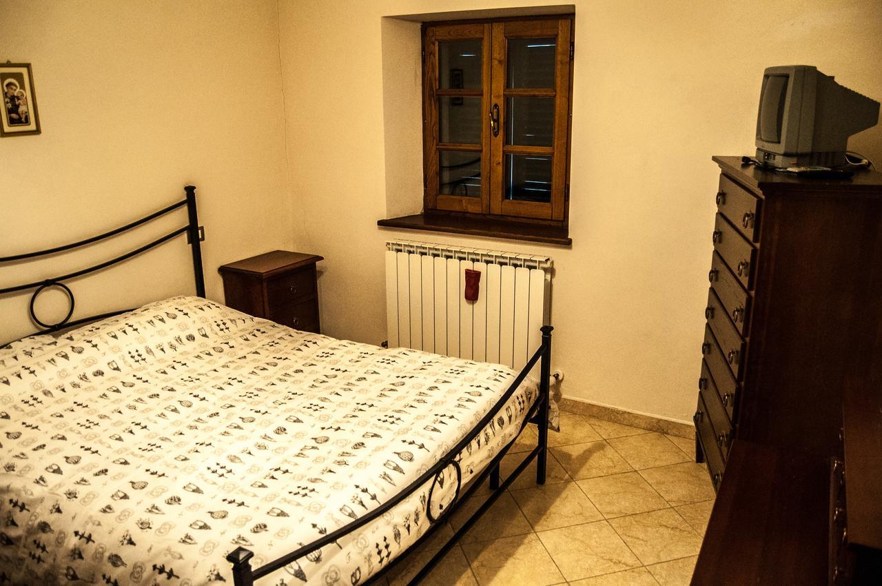 La Pietra Antica Albergo Diffuso Pieve Fosciana Exterior foto